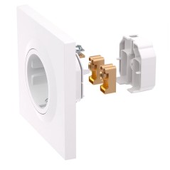 Detail van de interne componenten van de SONOFF Fusion Type F-stopcontact – klemmen en contacten