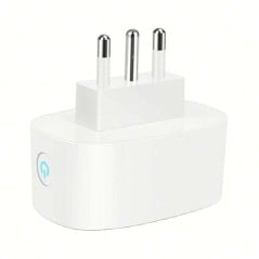 Side view of Italian Tuya 16A smart socket Wi-Fi Zigbee