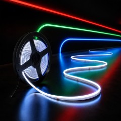 Striscia LED RGB a emissione laterale con effetti rosso verde e blu