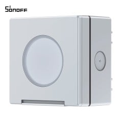 SONOFF EWPB, boîtier étanche gris avec fenêtre translucide, vue de face