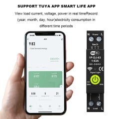 App Tuya Smart Life con tensione, corrente, potenza e storico dei consumi dell'interruttore WiFi